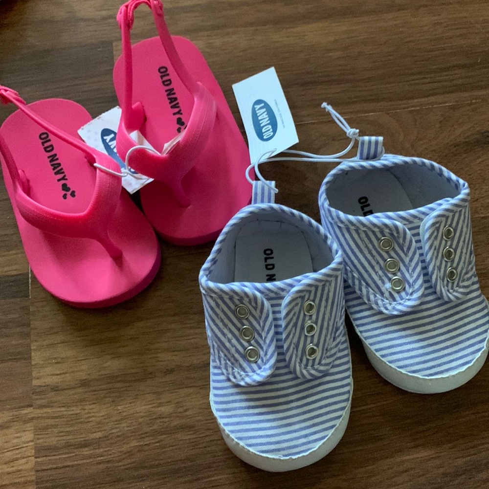 2 pairs of old navy baby shoes